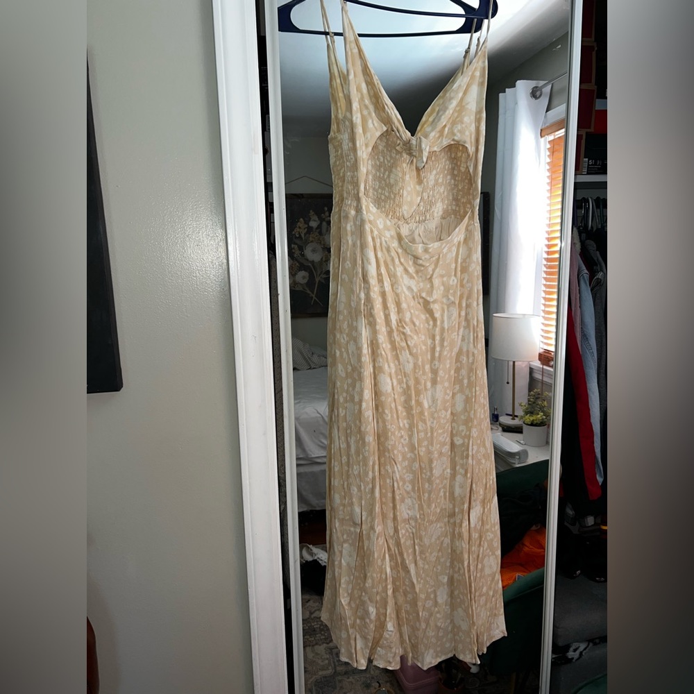 gorgeous sundress form philanthropy